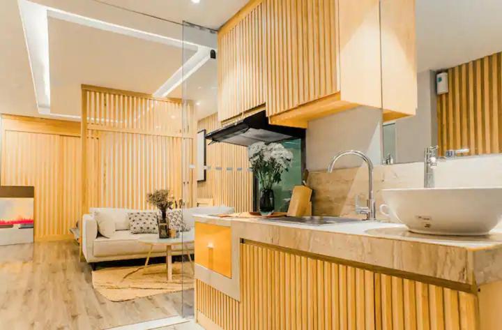 Homestay Giua Long Ha Noi - 10 Phut Den Pho Co 河内 外观 照片