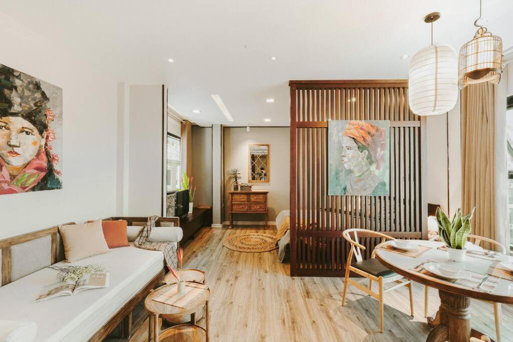 Homestay Giua Long Ha Noi - 10 Phut Den Pho Co 河内 外观 照片