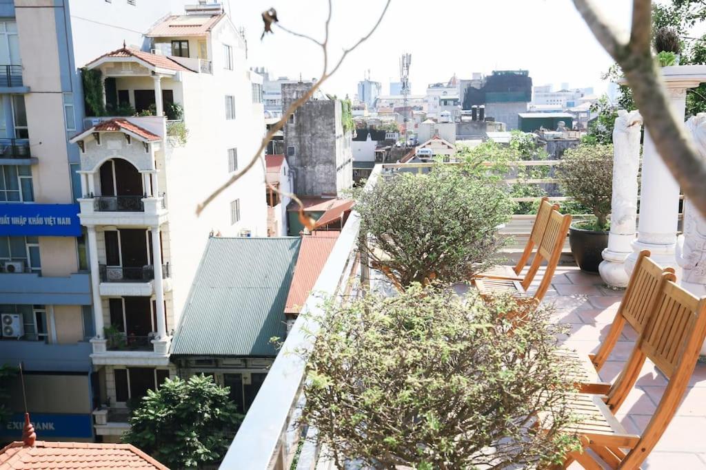 Homestay Giua Long Ha Noi - 10 Phut Den Pho Co 河内 外观 照片