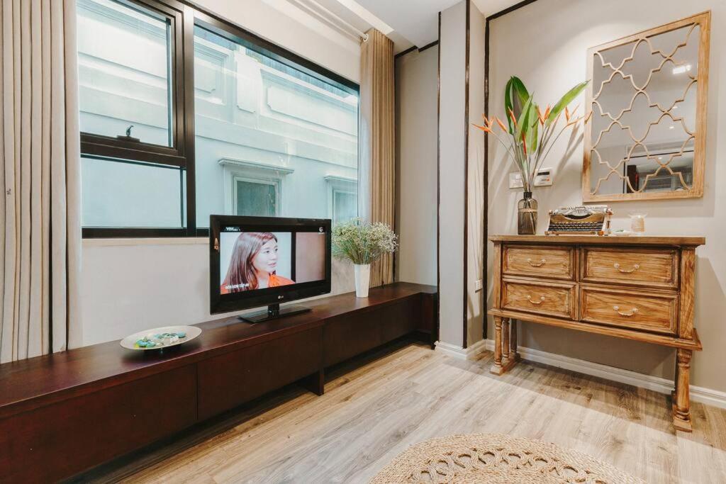 Homestay Giua Long Ha Noi - 10 Phut Den Pho Co 河内 外观 照片